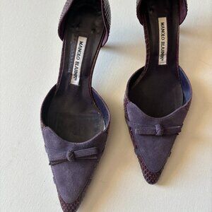 Manolo Blahnik Snakeskin Velvet Pointed Toe Kitten heels Pump 37